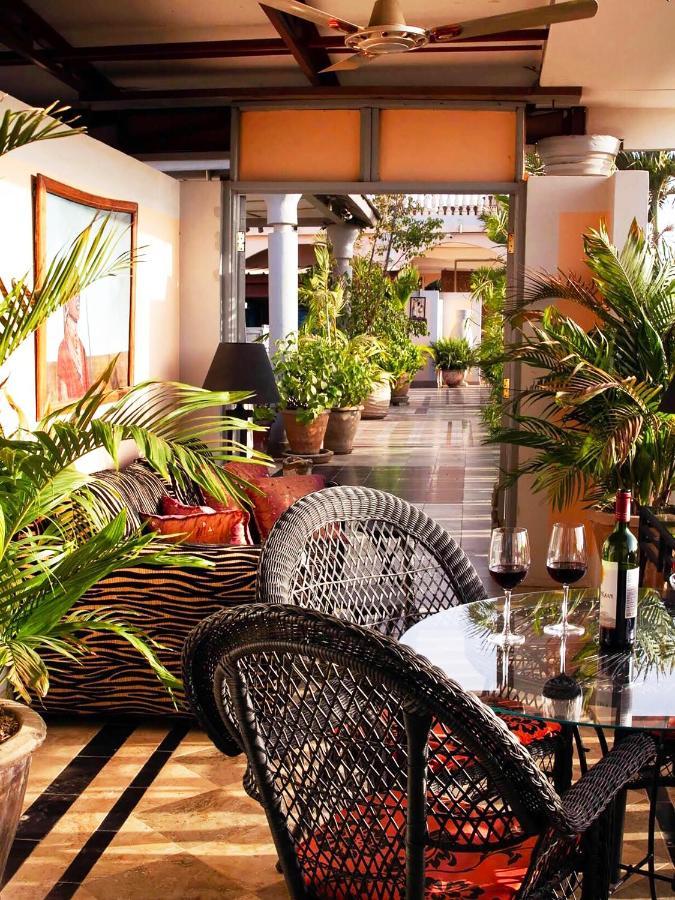 Rooftop Boutique Hotel Adults Only Serrekunda Exterior photo