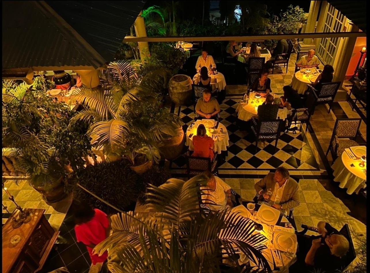 Rooftop Boutique Hotel Adults Only Serrekunda Exterior photo